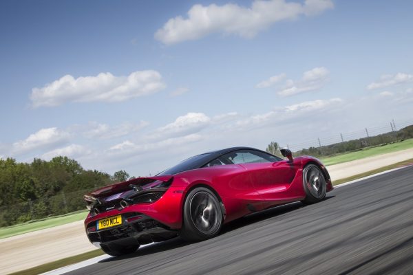 McLaren-720S-2018-1600-2a