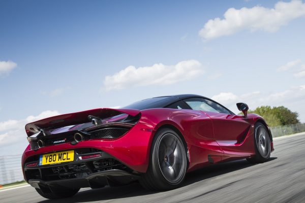 McLaren-720S-2018-1600-2b