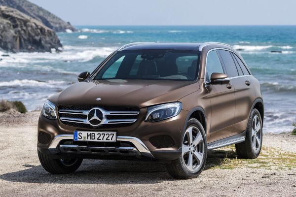 Mercedes-GLC_00009